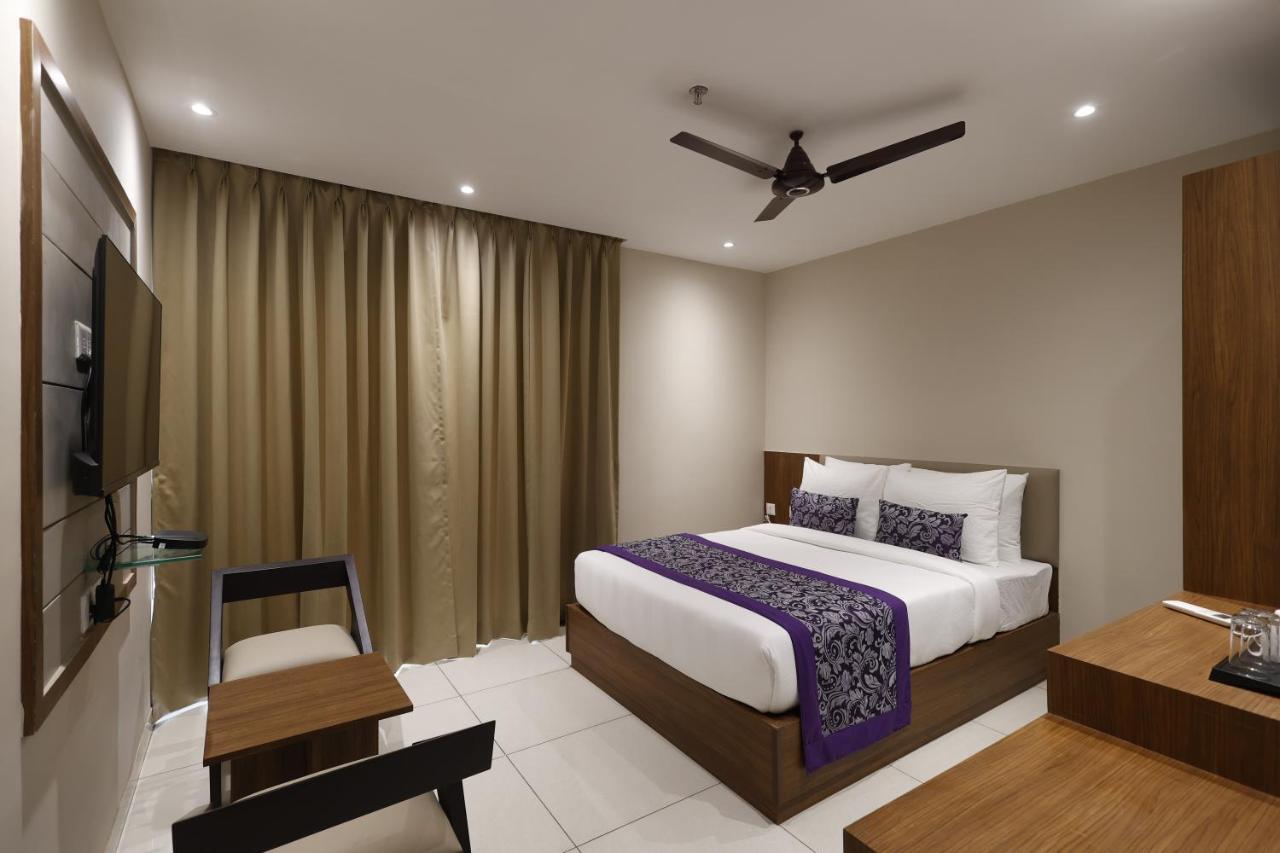 Pride Biznotel Canopus, Digha Exterior photo